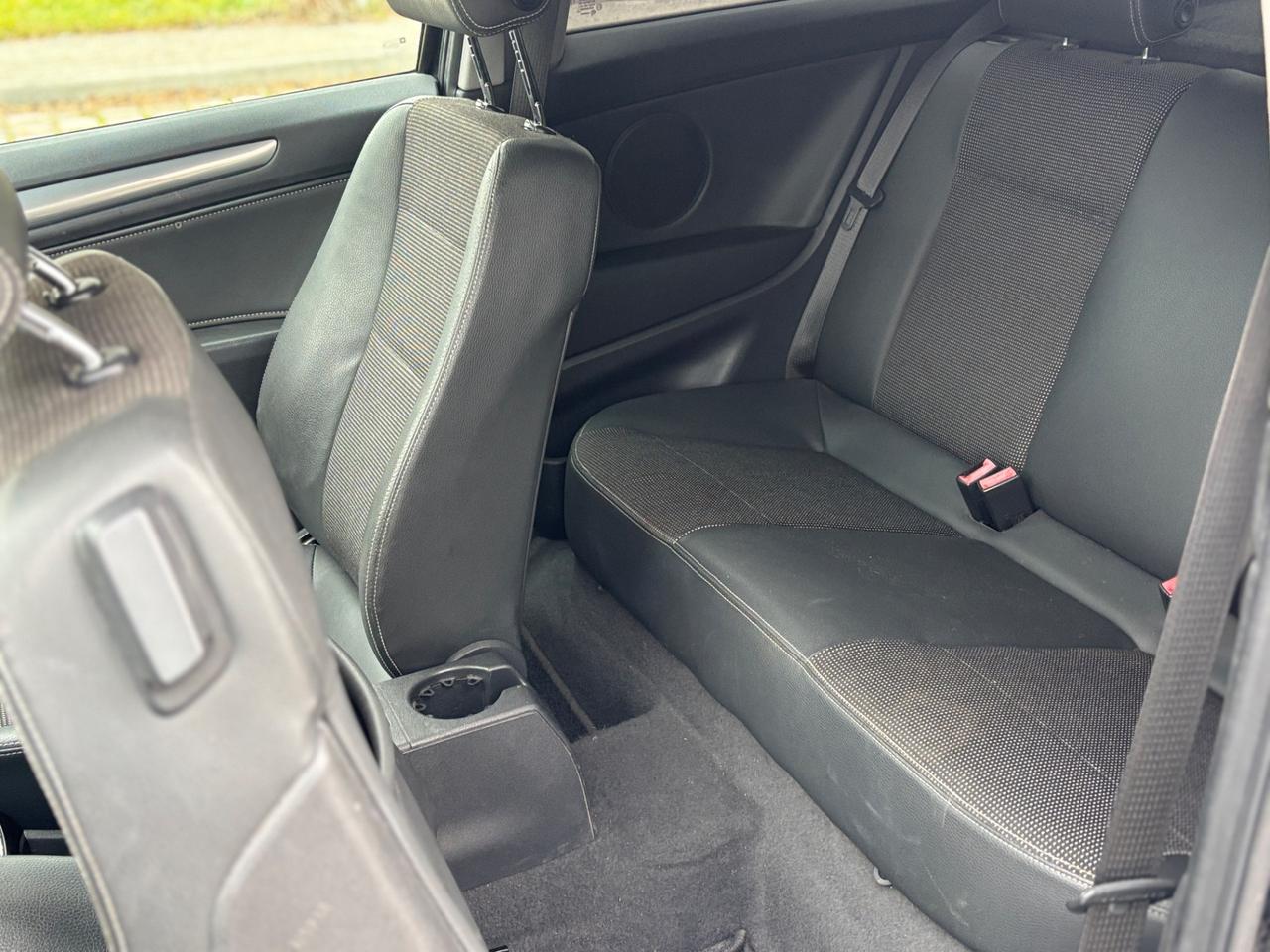 Opel Astra GTC 1.6 16V VVT 3 porte Enjoy