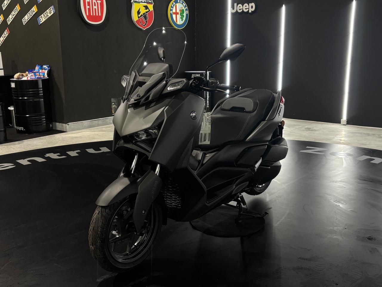 Yamaha X-Max 300