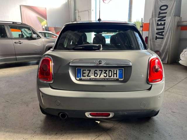 MINI Cooper D Mini IV F55-F56 2014 1.5 Business 5p