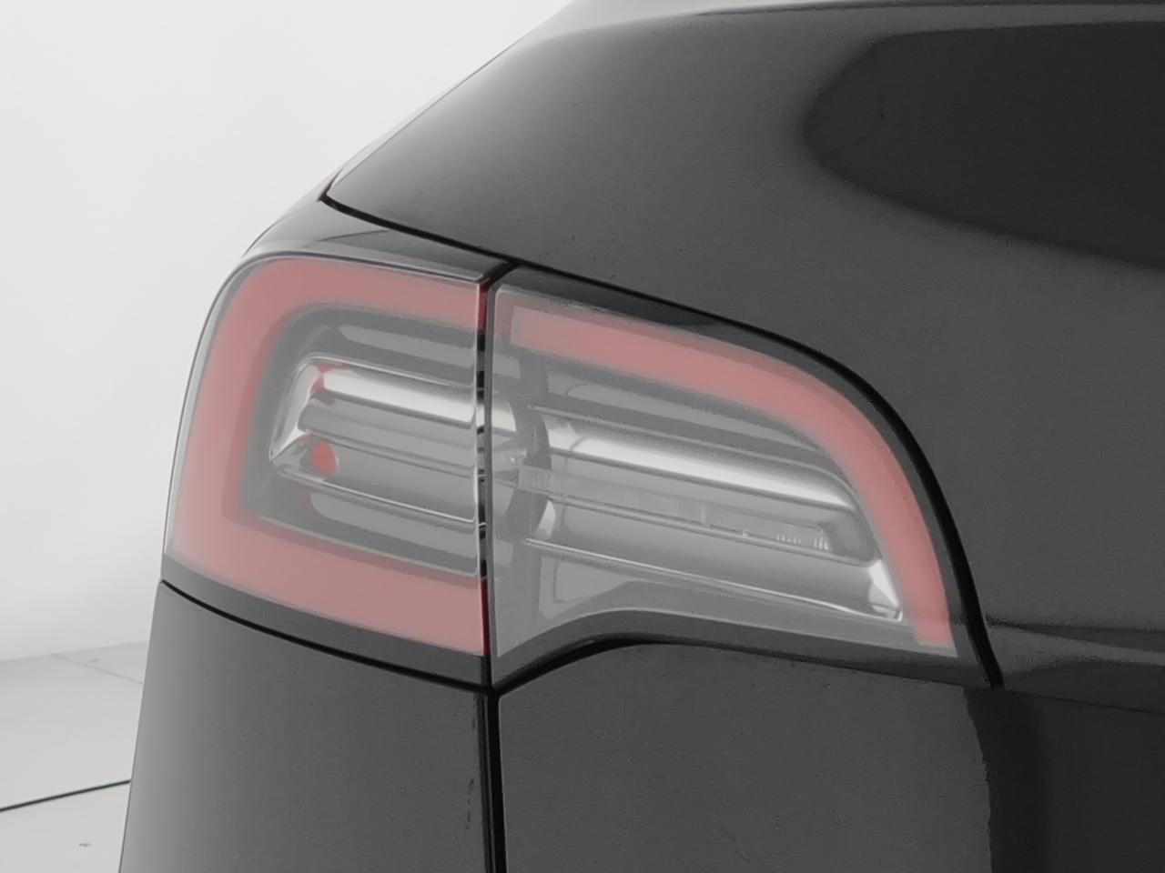 Tesla Model Y Long Range Dual Motor awd