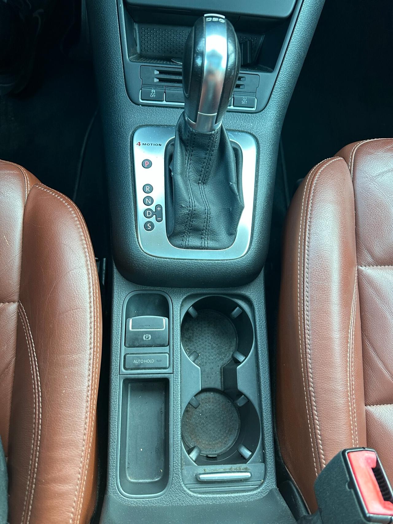 Volkswagen Tiguan 2.0 TDI 4x4 DSG (Garanzia 24 mesi)