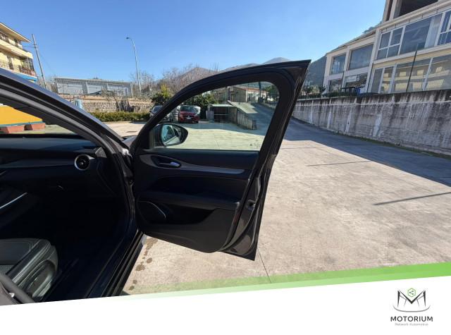 Alfa Romeo Stelvio 2.2 TD 190 CV AT8 RWD