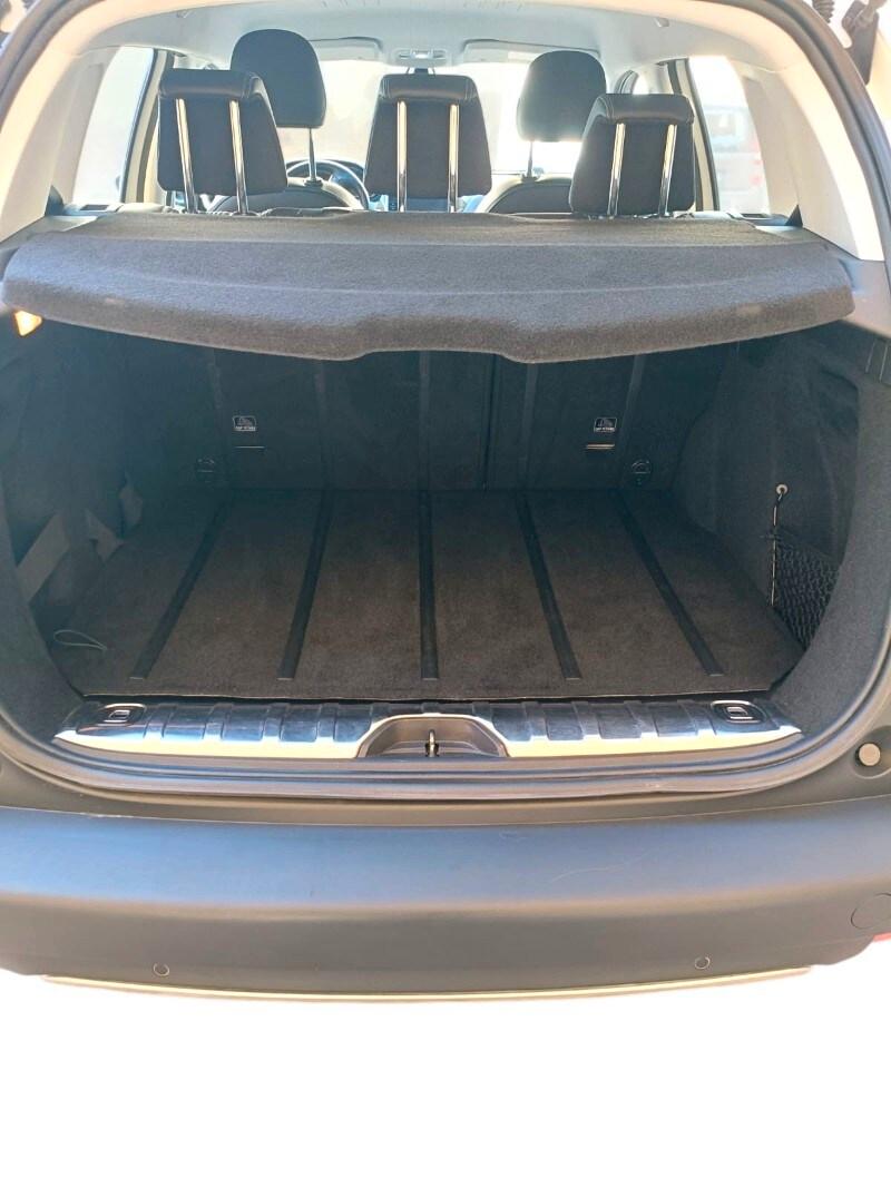 PEUGEOT 2008 1° serie 1.6 e-HDi 92 CV Stop&Sta...