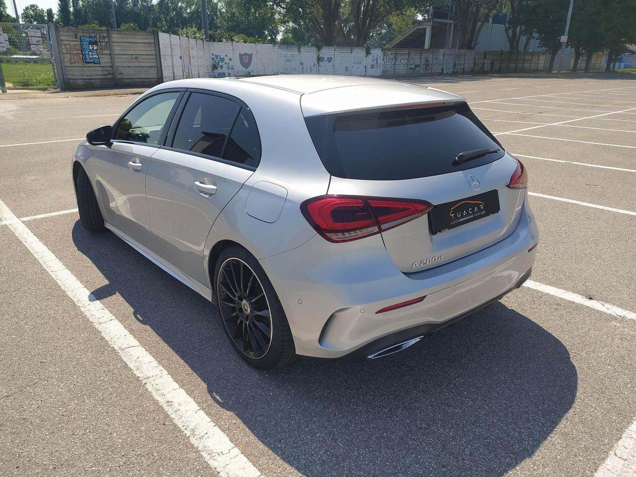 Mercedes-Benz A 200 Premium A 200 D #11611