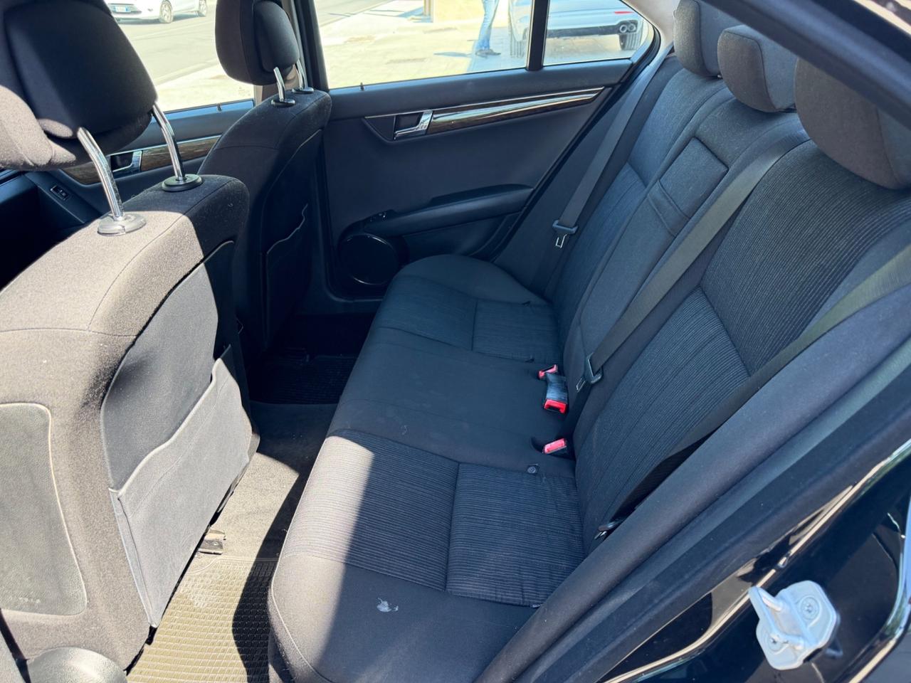 Mercedes-benz C 220 200 CDI BlueEFFICIENCY Elegance