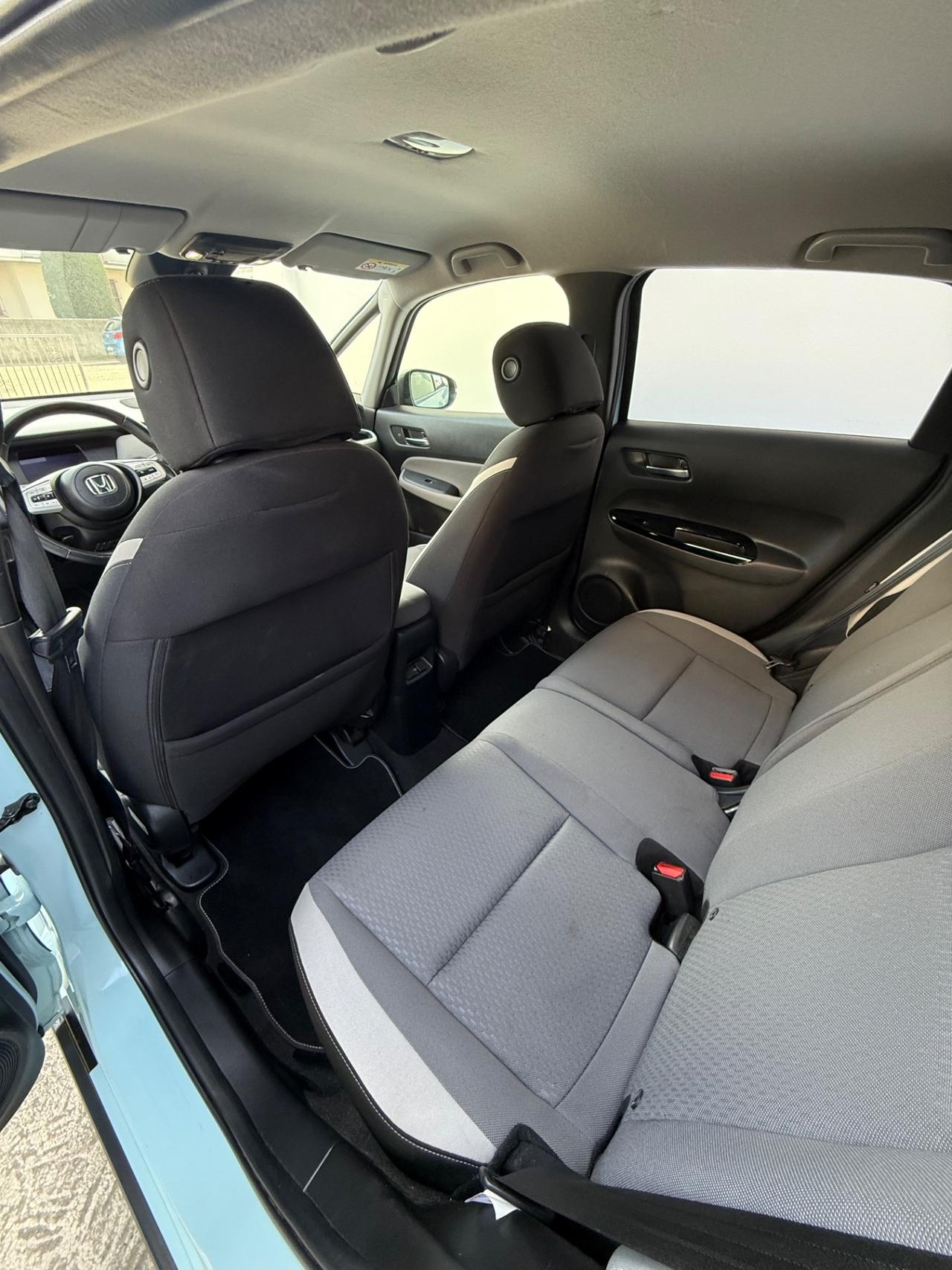 Honda Jazz CrosStar 1.5 HYBRID FULL OPT 2022 TOP