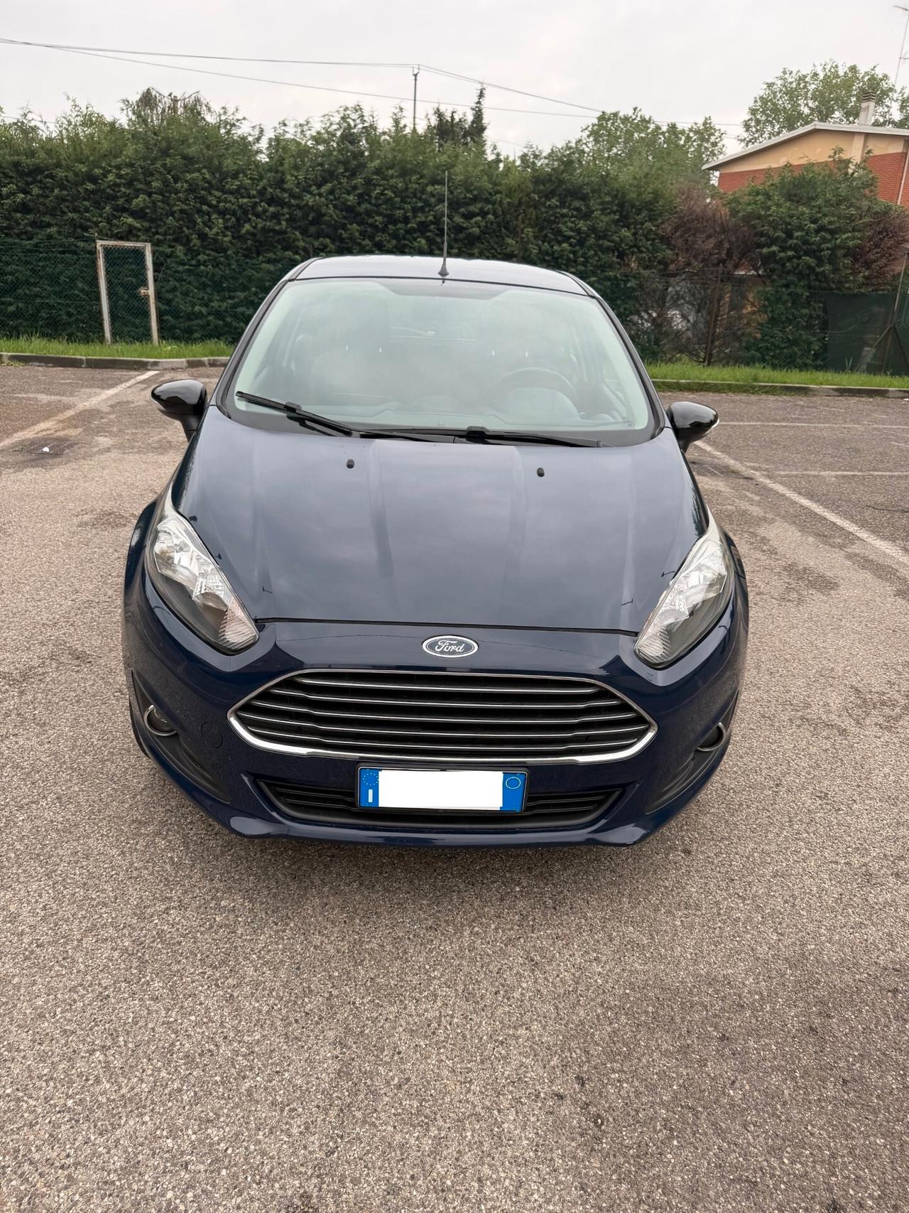 Ford Fiesta 1.4 Gpl - NEOPATENTATI - 12 MESI DI GARANZIA -