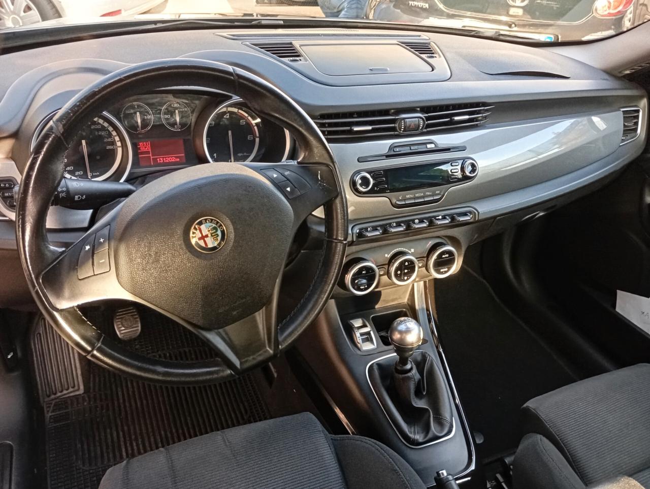 Alfa Romeo Giulietta 1.6 JTDm-2 105 CV Exclusive