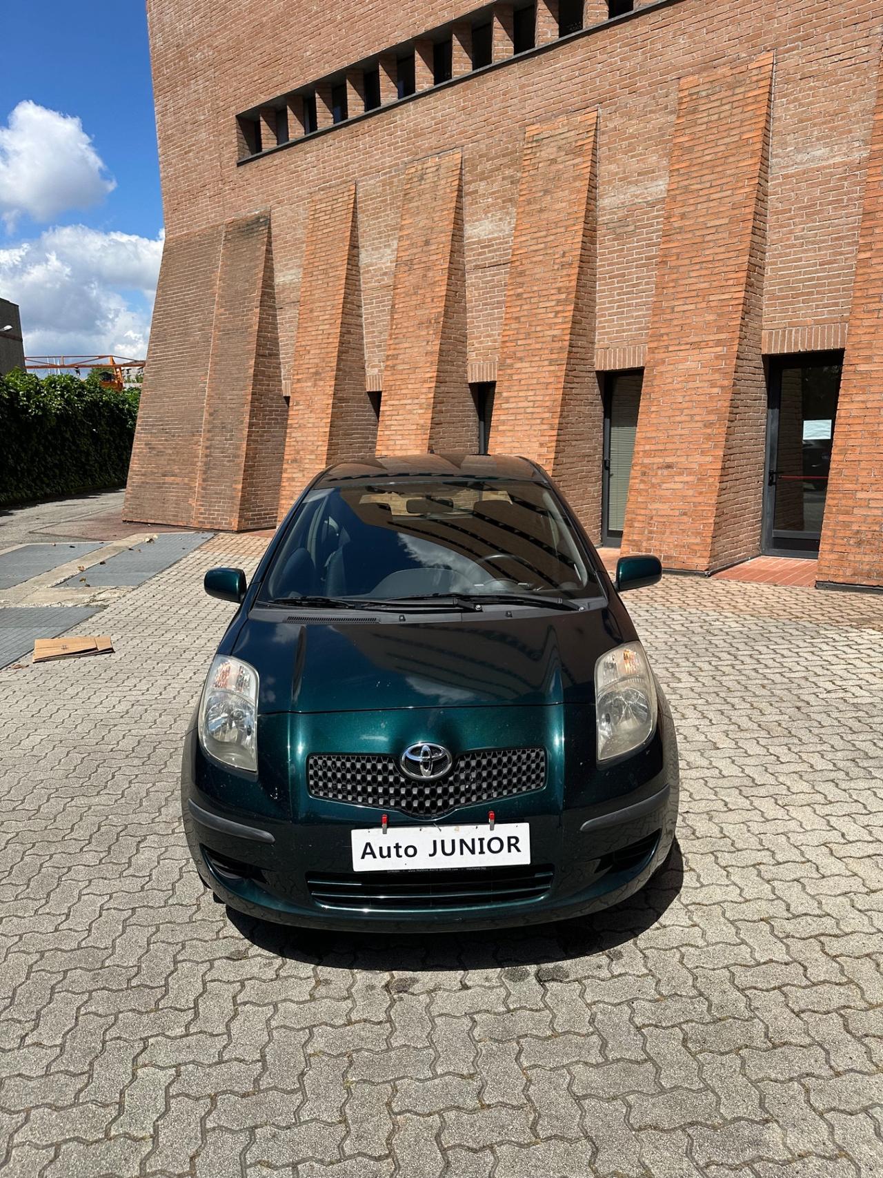 Toyota Yaris 1.4 D-4D 3 porte M-MT Sol