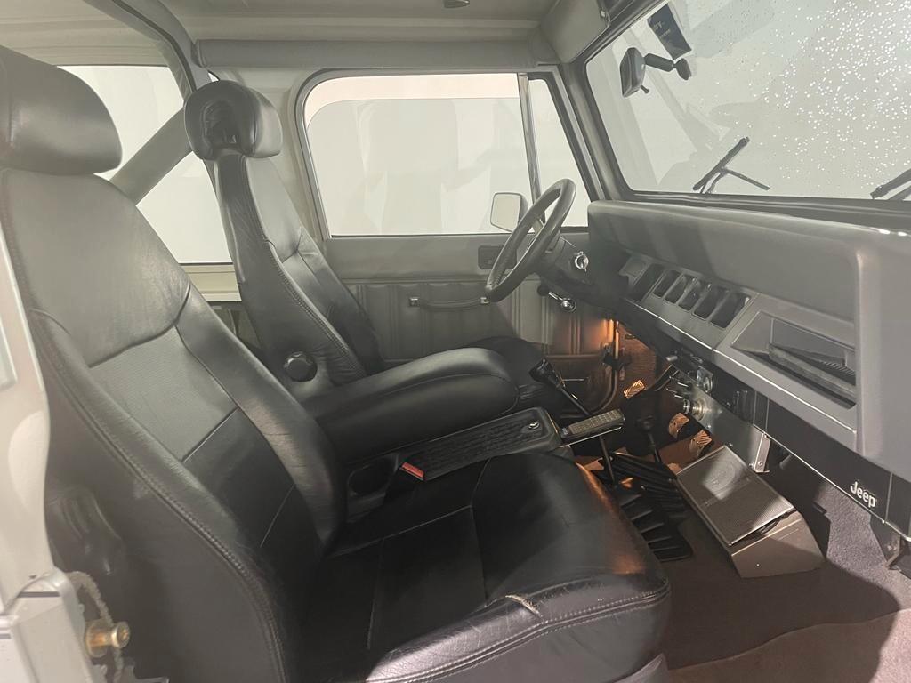 Jeep WRANGLER LAREDO 4X4 1989 ISCRITTO ASI
