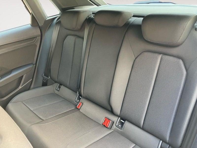 Audi A3 Sportback 40 TFSI e S tronic Business Advanced