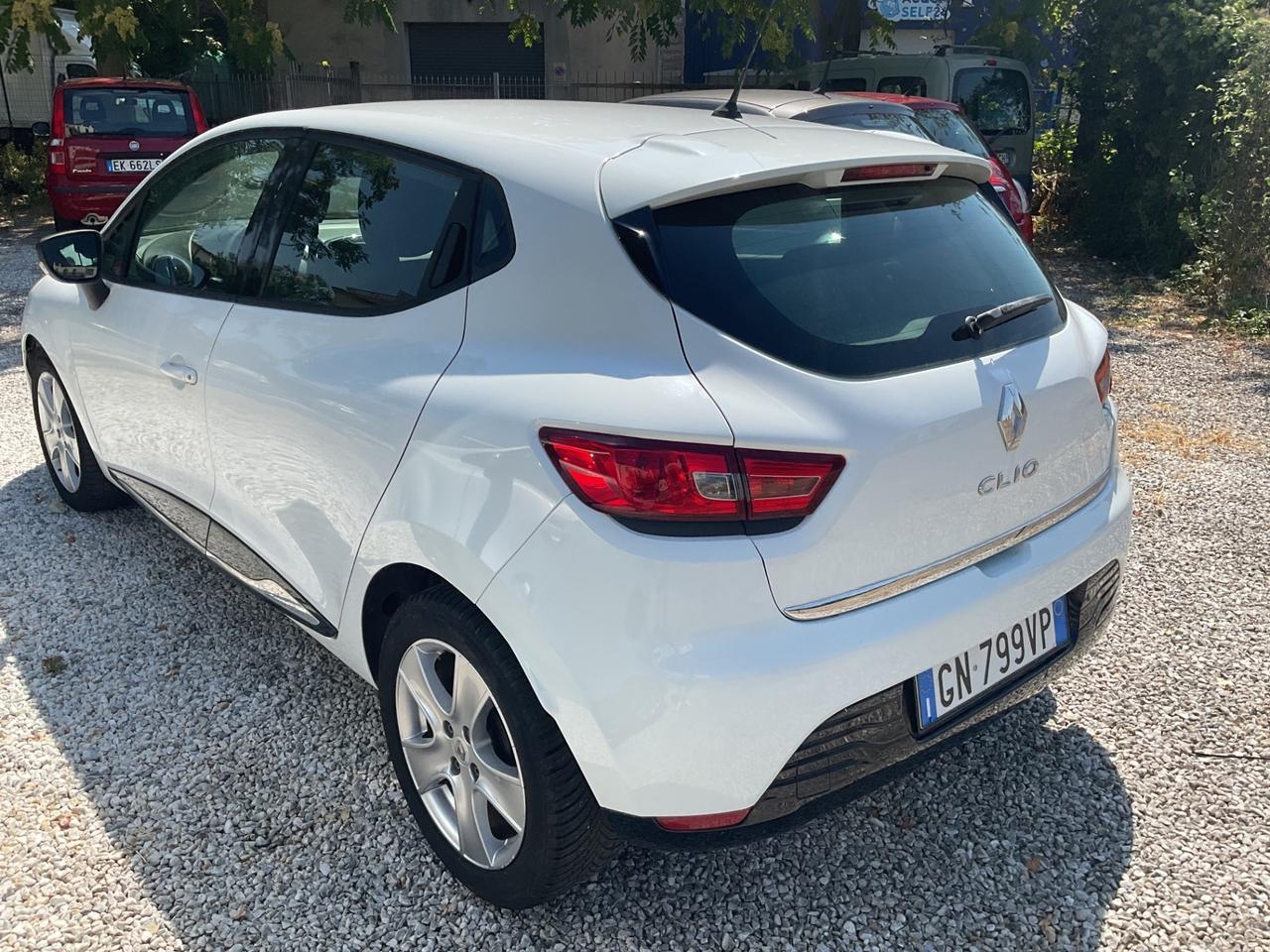 Renault Clio 1.2 75CV 5 porte Live