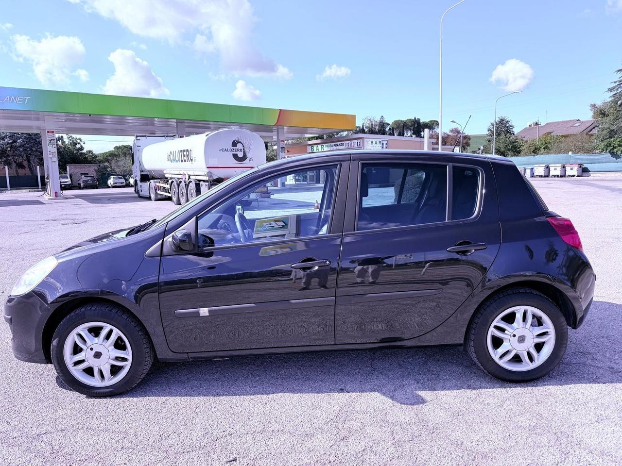 Renault Clio Storia 1.2 5 porte Dynamique