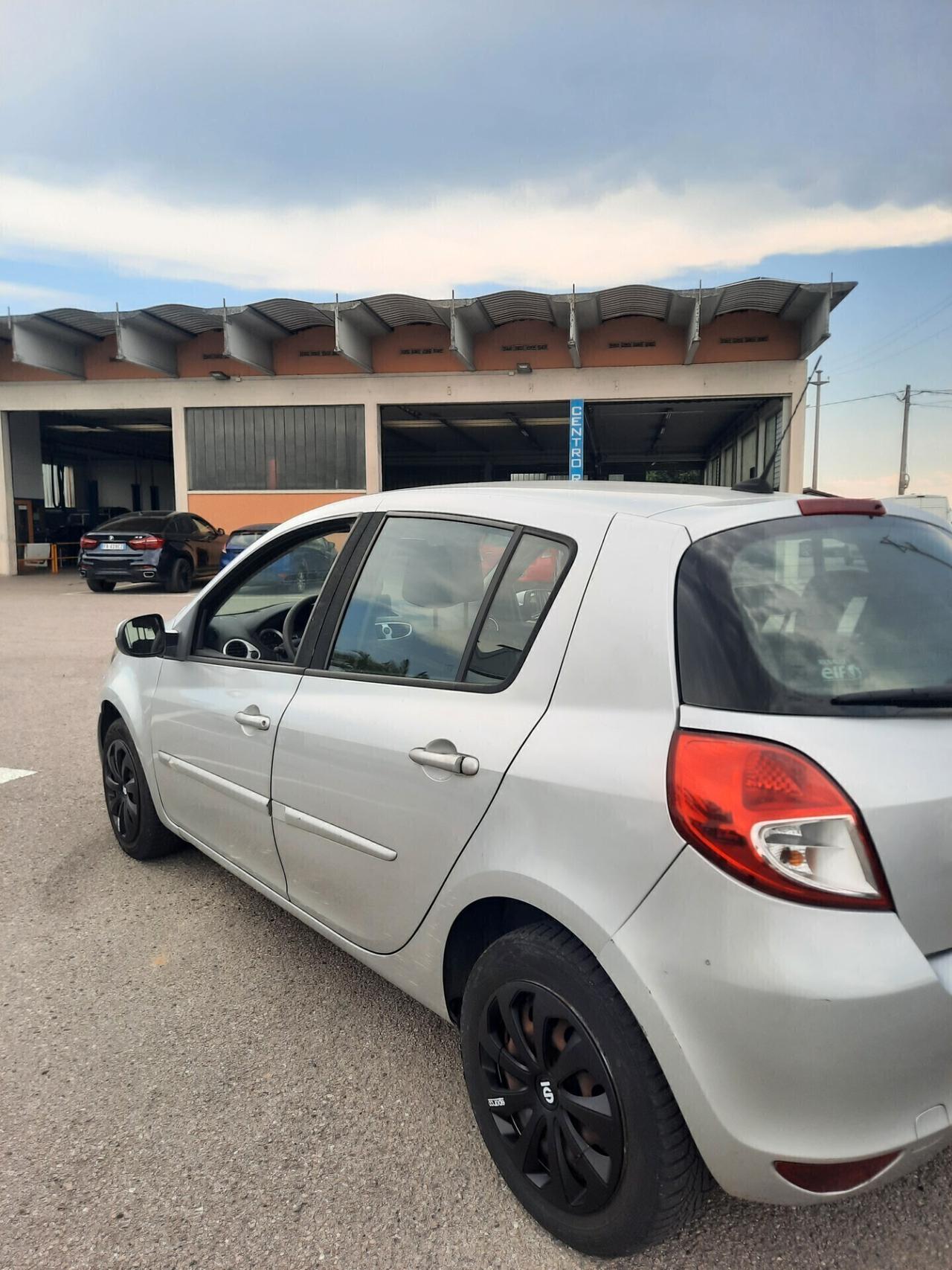Renault Clio 1.5 dCi 65CV 5 porte OK NEOPATENTATI