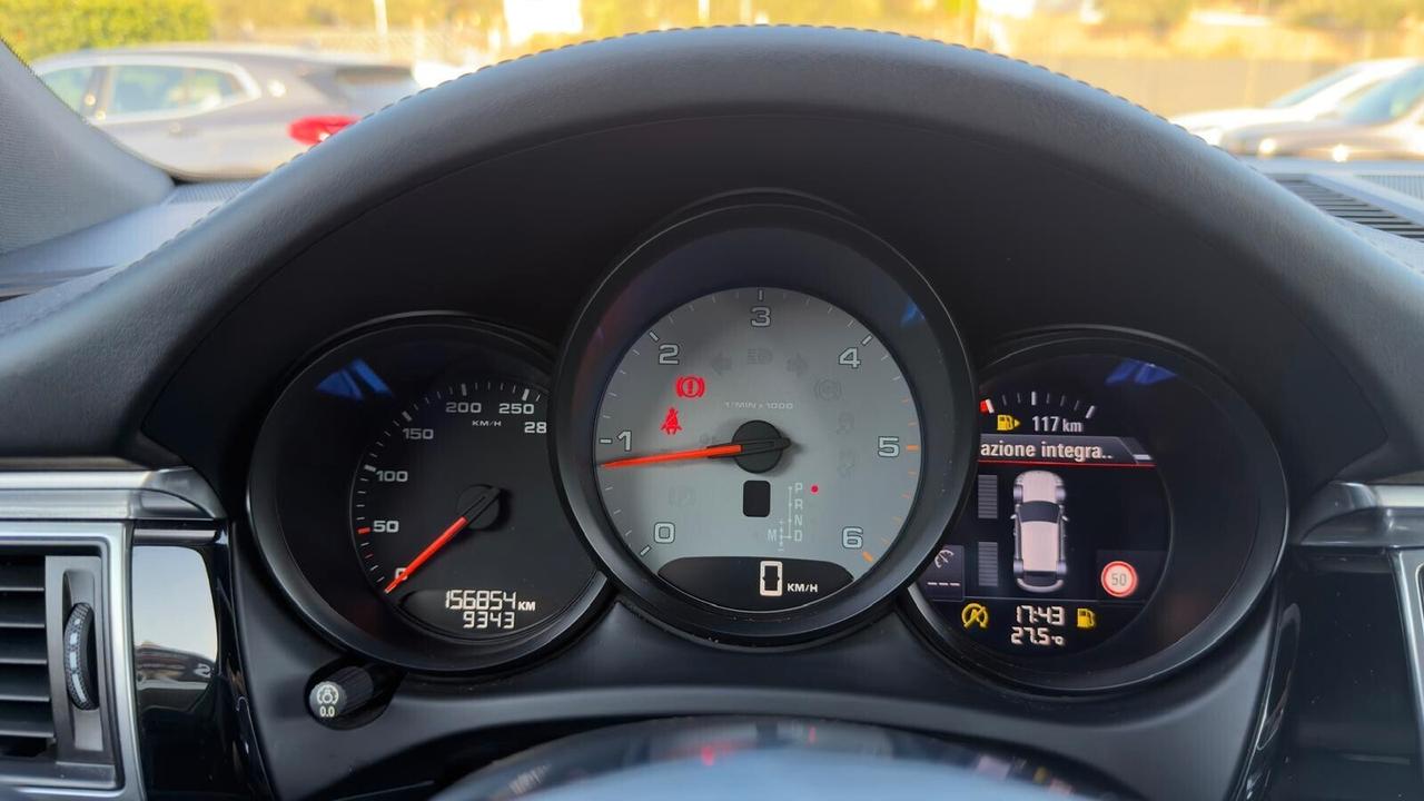 Porsche Macan 3.0 S Diesel *PRONTA CONSEGNA*TETTO*R21*BOSE*PASM*