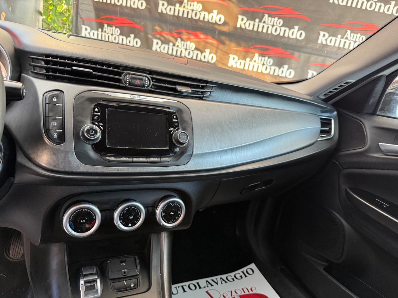 Alfa Romeo Giulietta 1.4 Turbo 120 CV GPL Distinctive