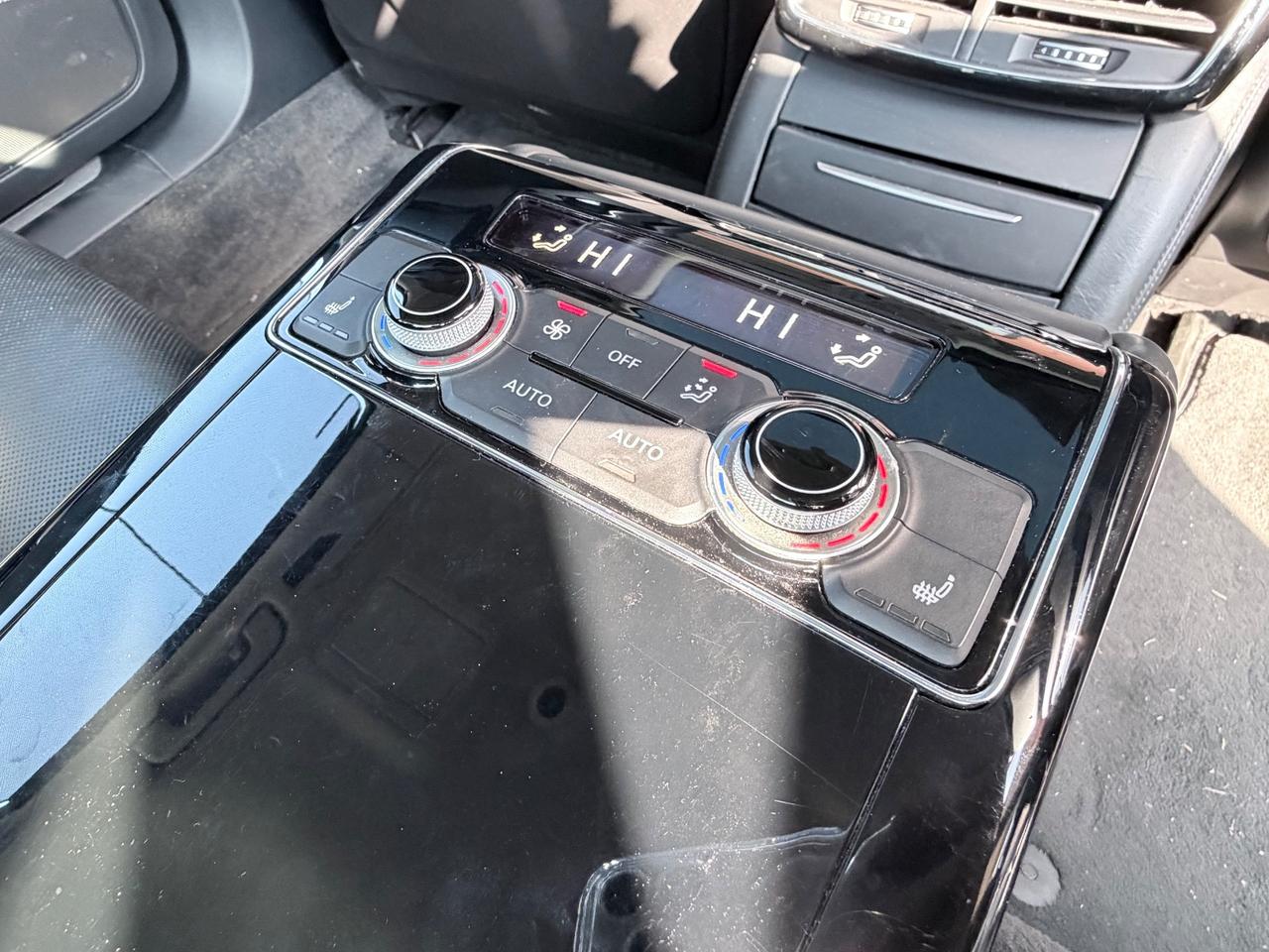 Audi A8 L 3.0TDI 262CV quattro LONG President EURO6