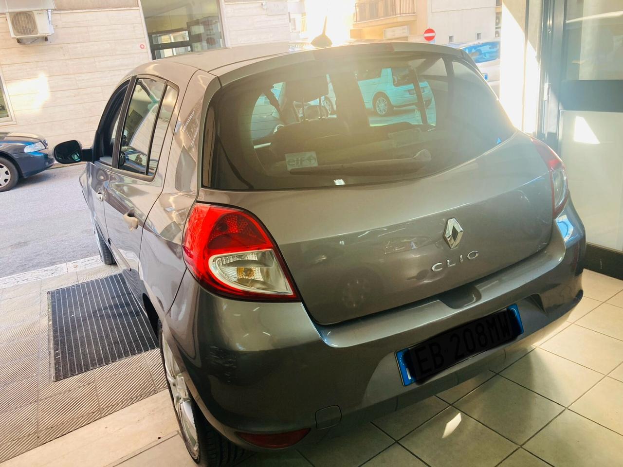 Renault Clio 1.5 dCi - IDEALE X NEOPATENTATI - 2010