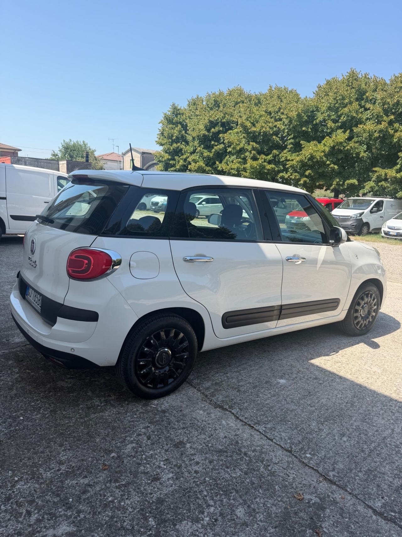 Fiat 500L 1.3 Multijet 95 CV Connect (N1)