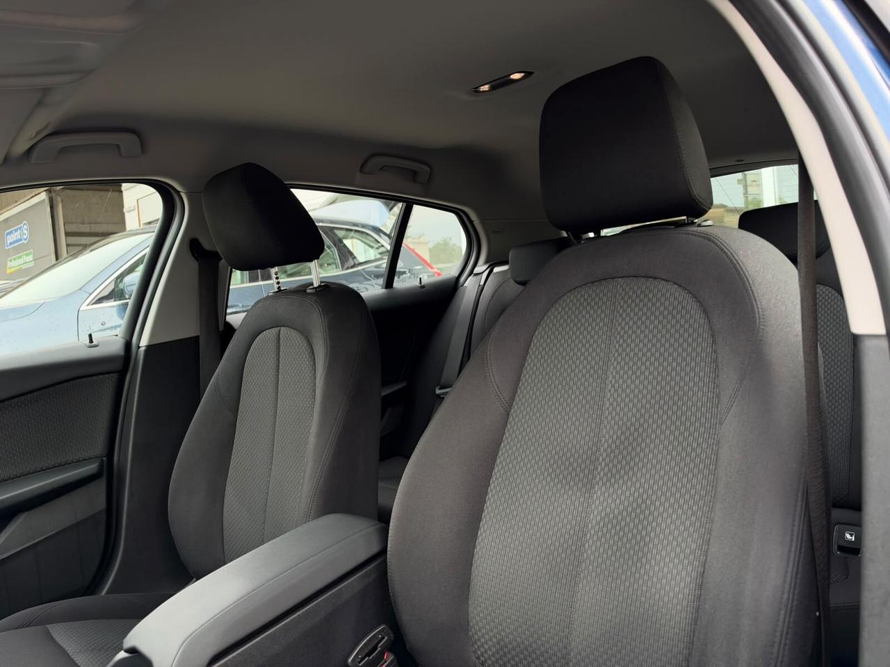 Bmw 116 116d 5p. Advantage