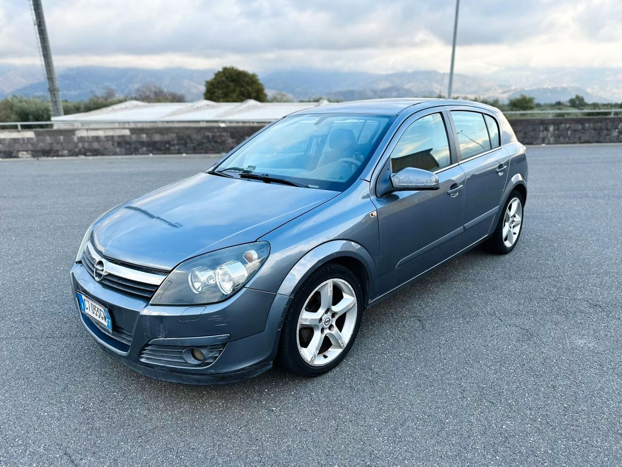 Opel Astra 1.7 CDTI 101CV 5 porte