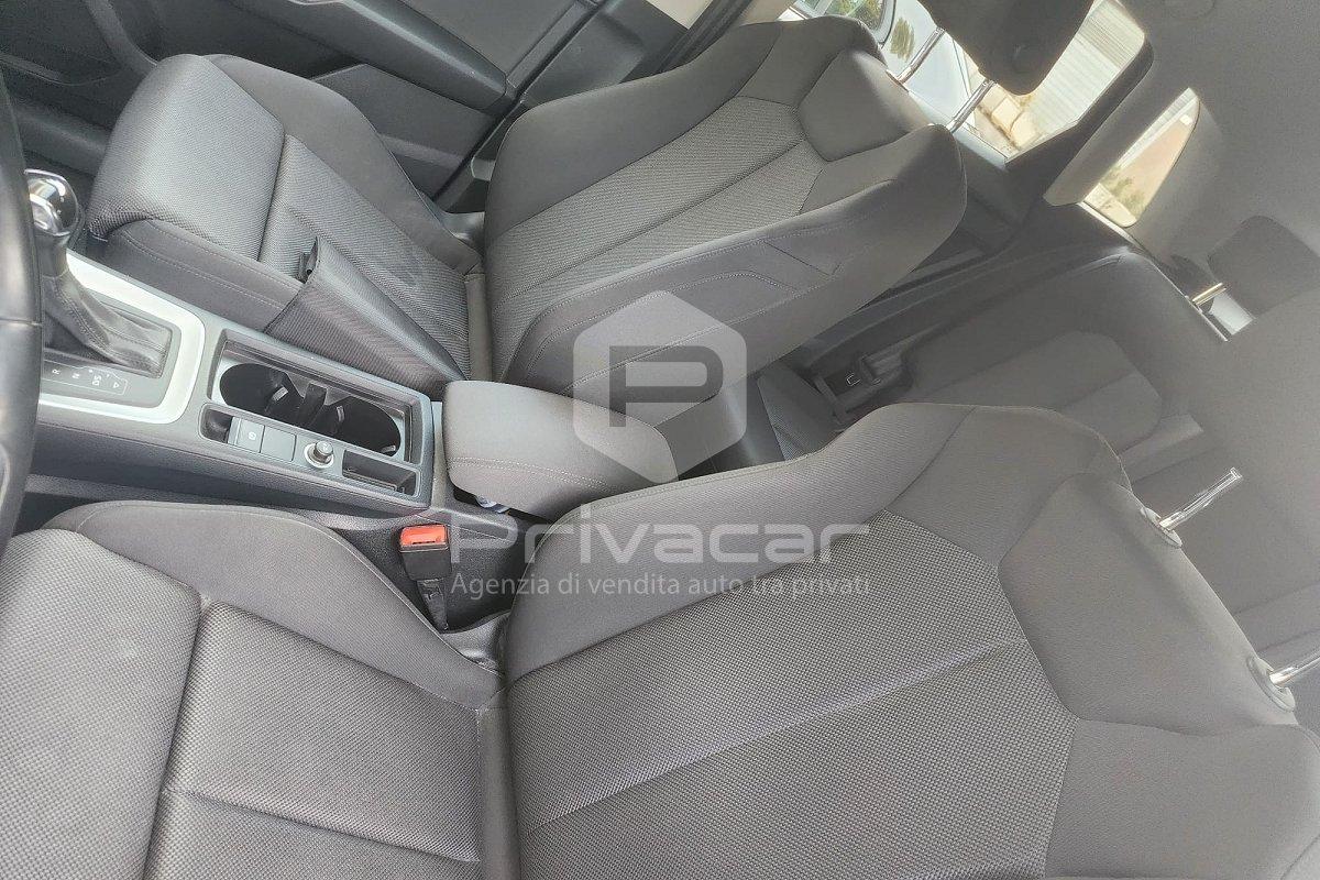 AUDI Q3 35 TDI S tronic