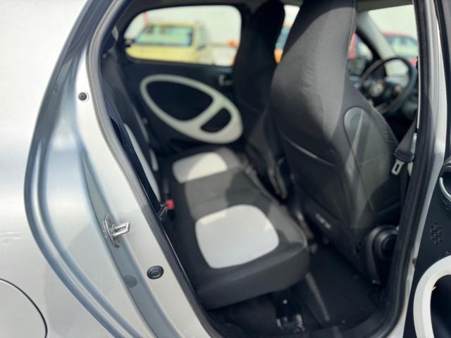 SMART ForFour 70 1.0 PASSION PARI AL NUOVO