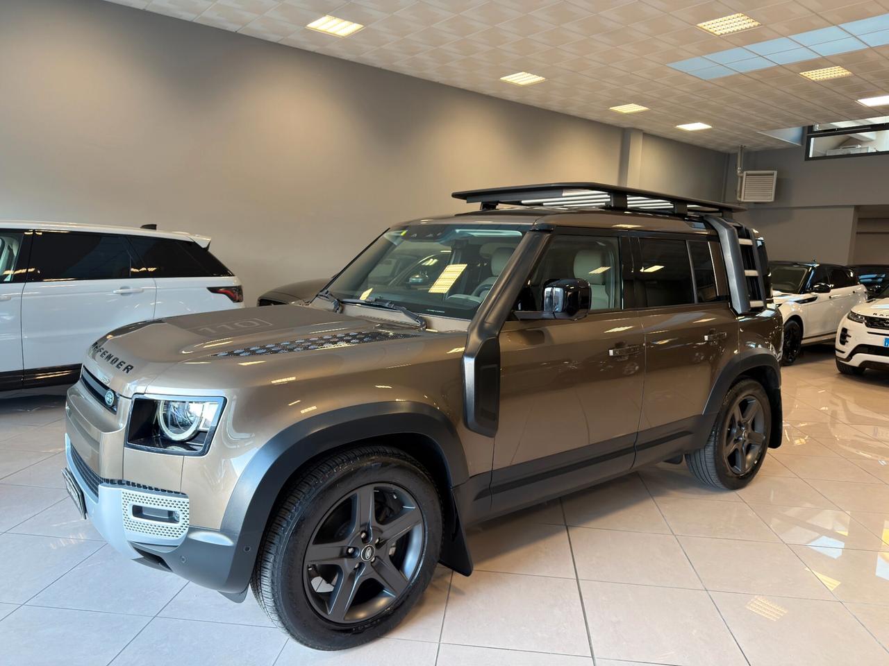 Land Rover Defender 110 3.0D I6 200 CV SE N1 AUTOCARRO PREZZO + IVA