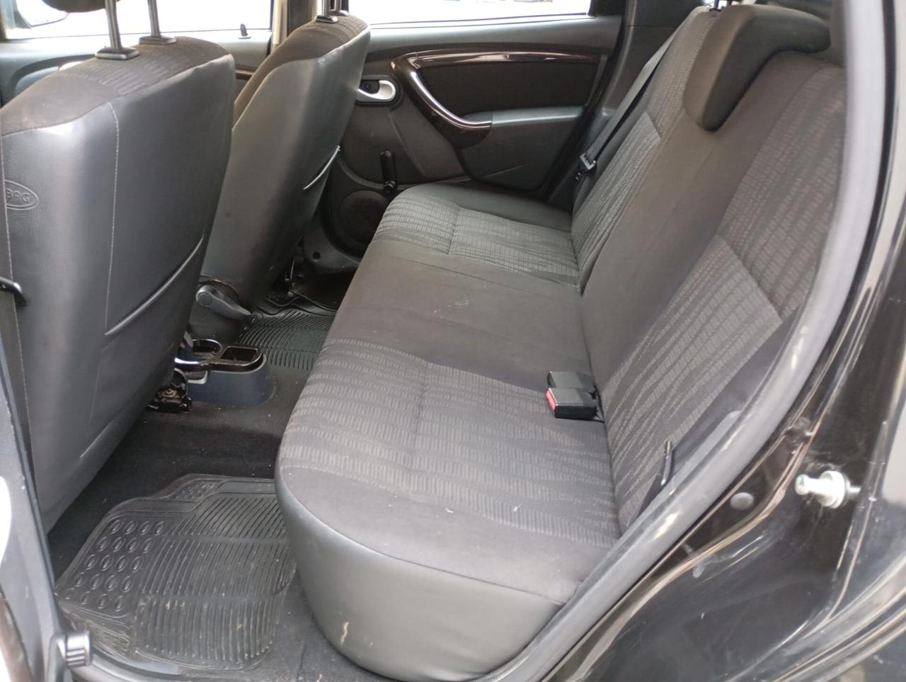 Dacia Duster 1.5 dCi 110CV 4x4 Lauréate-2011