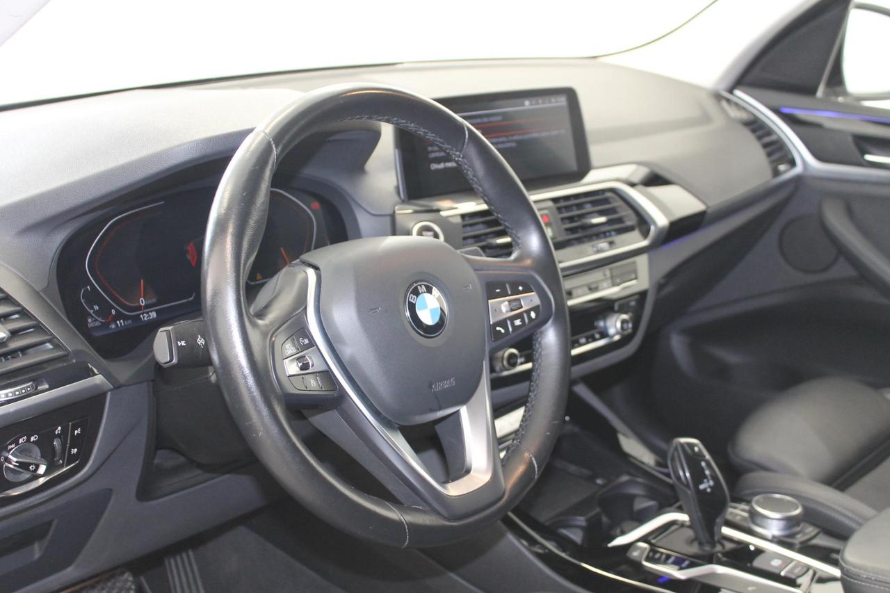 BMW X3 Sdrive 18d X-LINE Auto