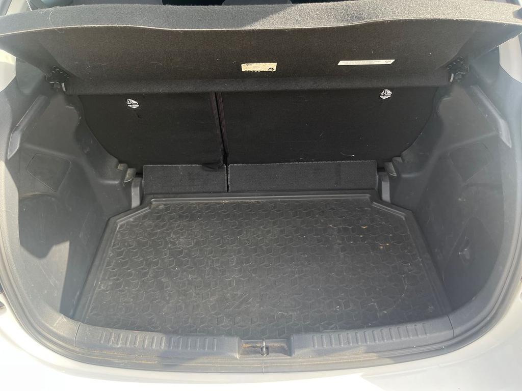 Toyota Yaris 1.5 hybrid Active