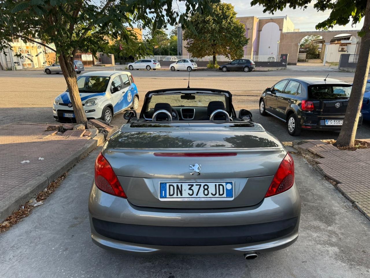 Peugeot 207 1.6 CABRIO NEOPATENTATI