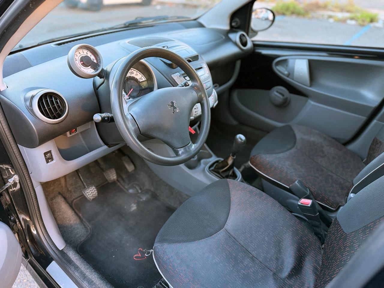 Peugeot 107 1.0 68CV 5p. - 2011