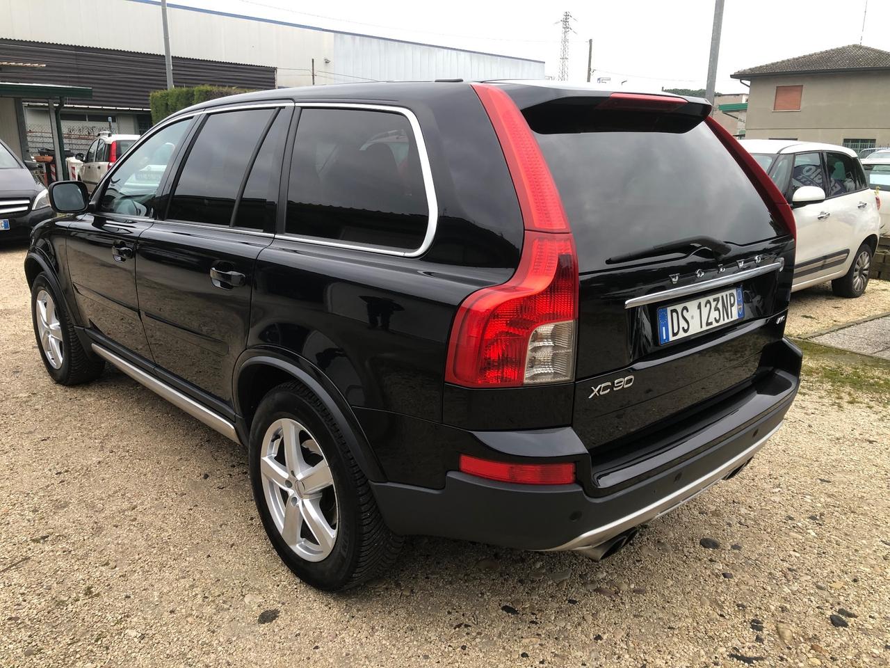 XC 90 2.4 D5 R-DESIGN - GANCIO TRAINO