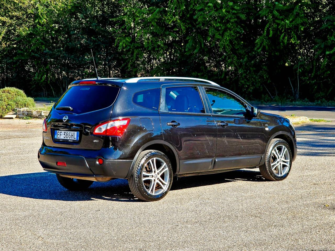 Nissan Qashqai Qashqai+2 2.0 dCi DPF Tekna 2010-E4 Manuale 7Posti 4x4