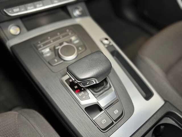 Audi Q5 35 TDI S tronic Design