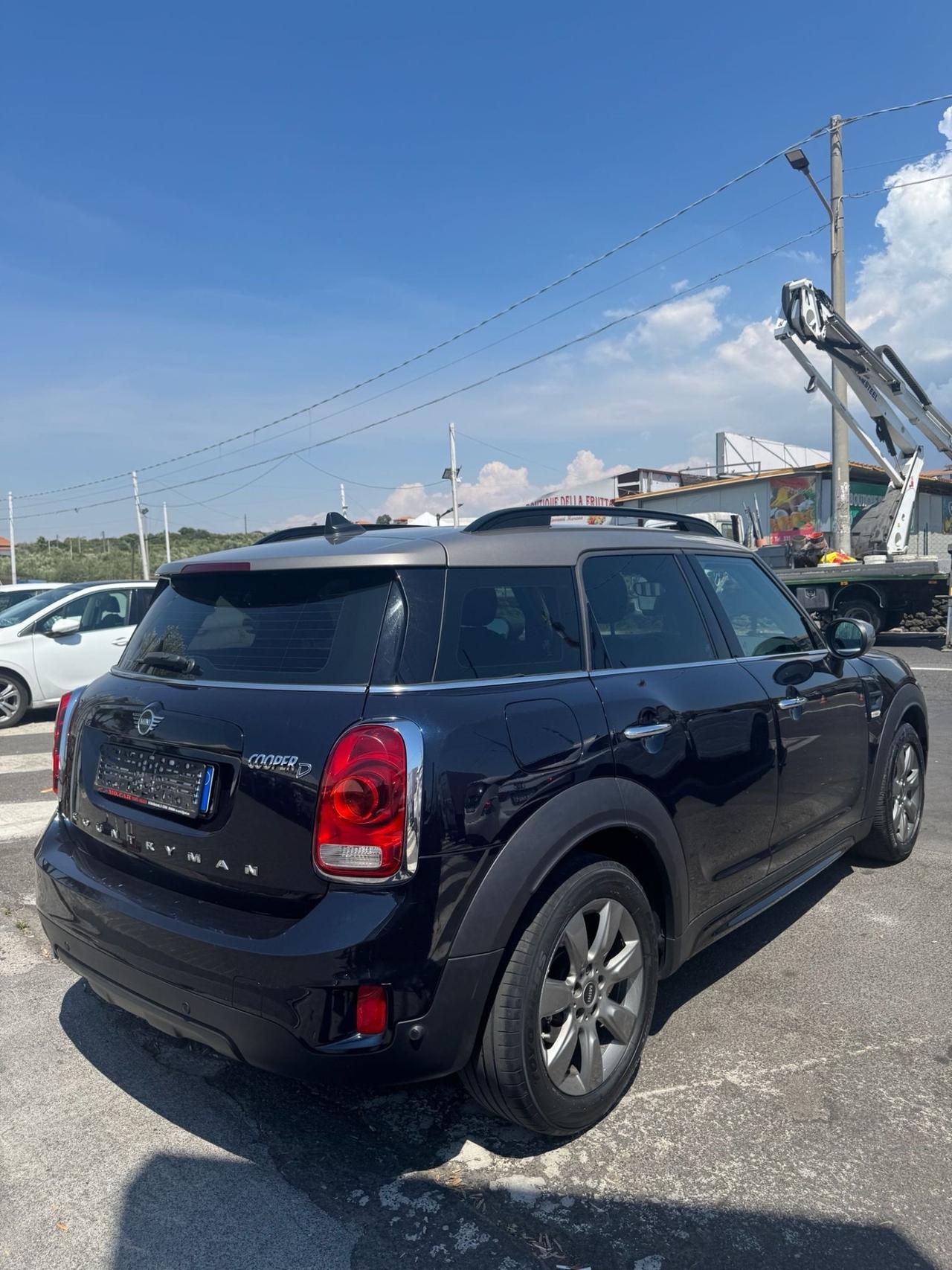 Mini Cooper D Countryman 2.0 Hype ALL4 Automatica
