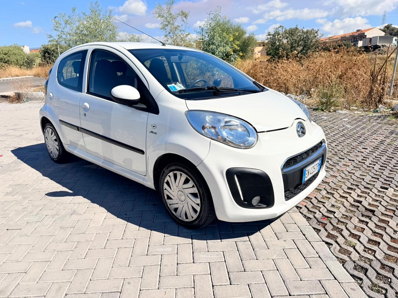 Citroen C1 1.0 5 porte Seduction ottima bassi consumi neo patentati già restyling