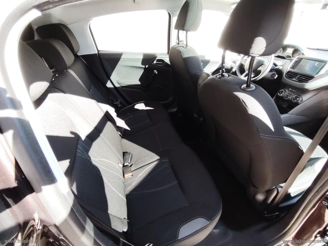 PEUGEOT 208 1.2 VTi 82 CV 5p. Allure