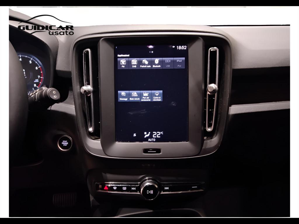 VOLVO XC40 2023 - XC40 1.5 t2 Essential auto