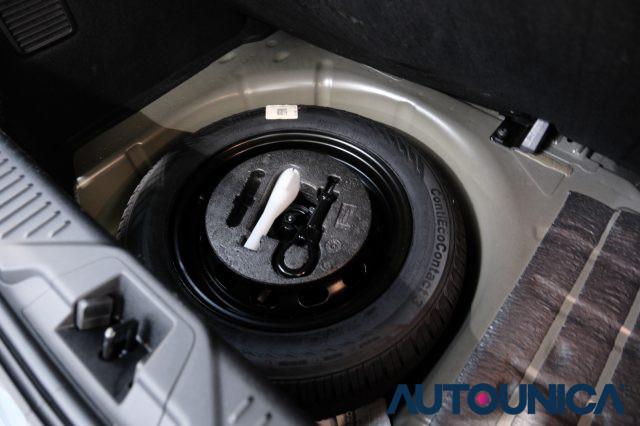 FORD Fiesta 1.0 ECOBOOST HYBRID 125 CV 5 PORTE ST-LINE