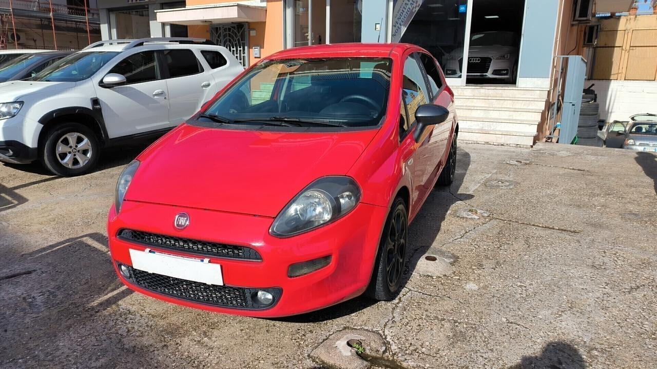 Fiat Punto 1.3 MJT 75 CV 5 porte Virgin