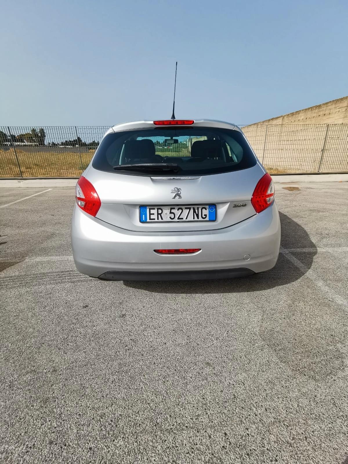Peugeot 208 1.4 HDi 68 CV 5P. Active SUPERPREZZO