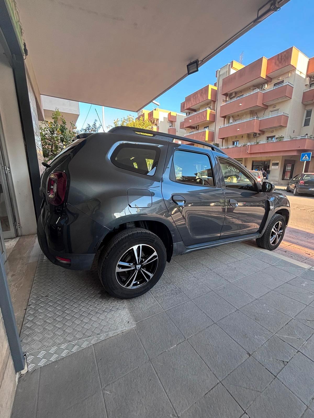 Dacia Duster 1.6 SCe GPL 4x2 Essential