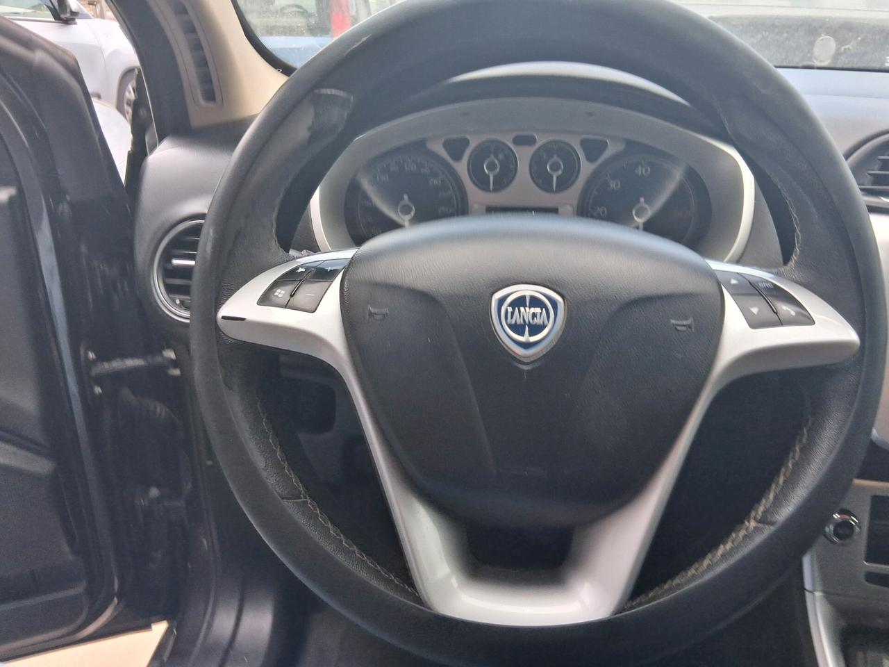 Lancia Delta 2.0 MJT DPF Oro