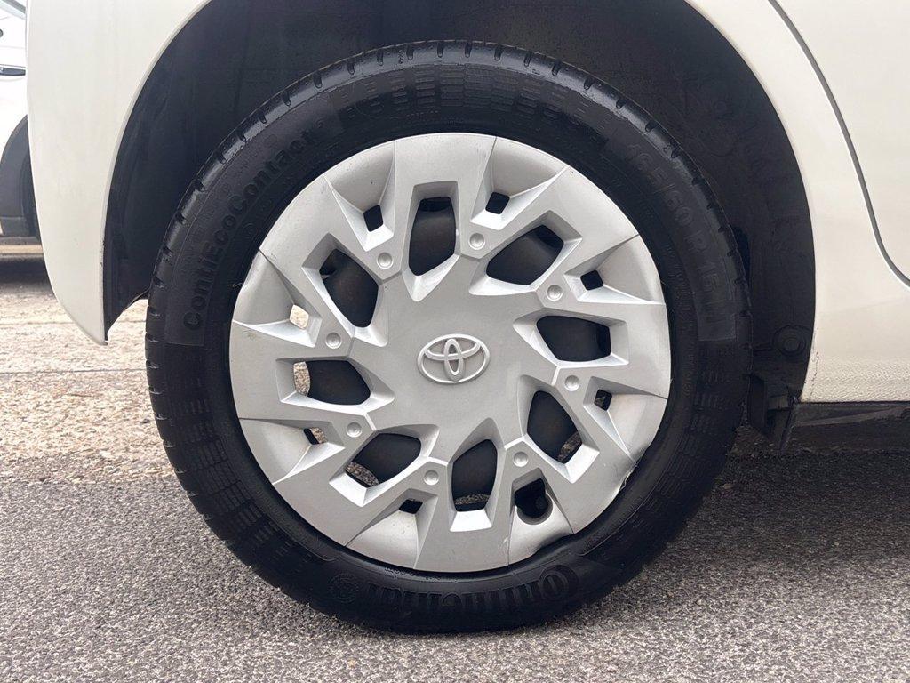 TOYOTA Aygo 5p 1.0 x-cool m-mt 72cv del 2021