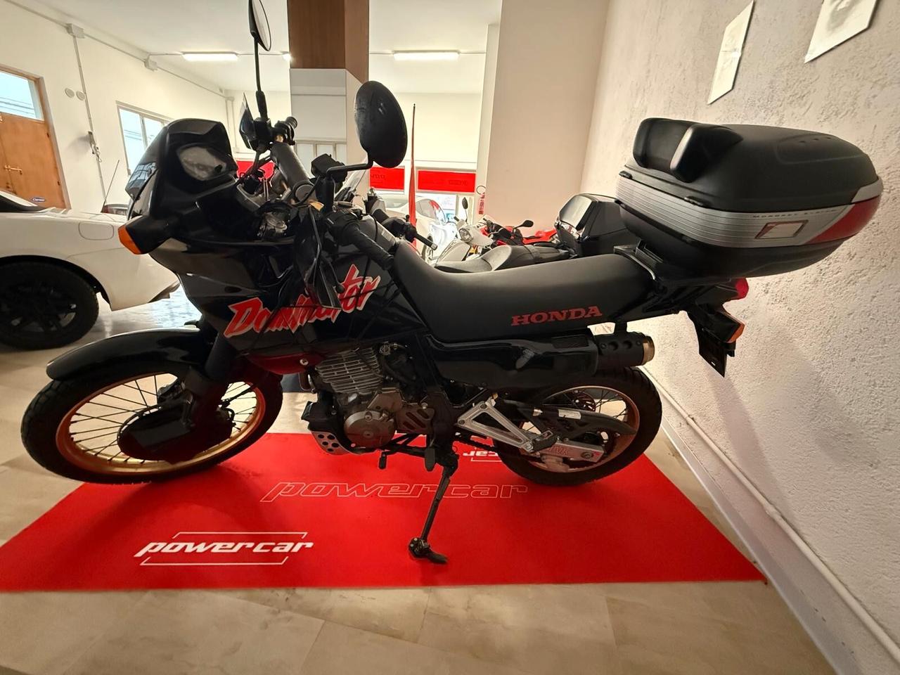 Honda NX 650 Dominator