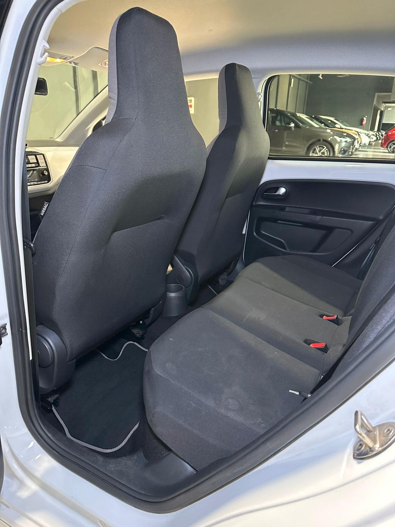 Volkswagen up! e-up! 83 CV