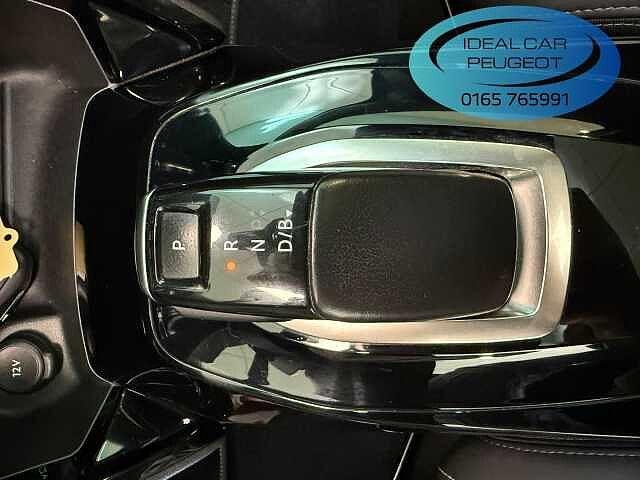Peugeot 208 motore elettrico 136 CV 5 porte GT Line