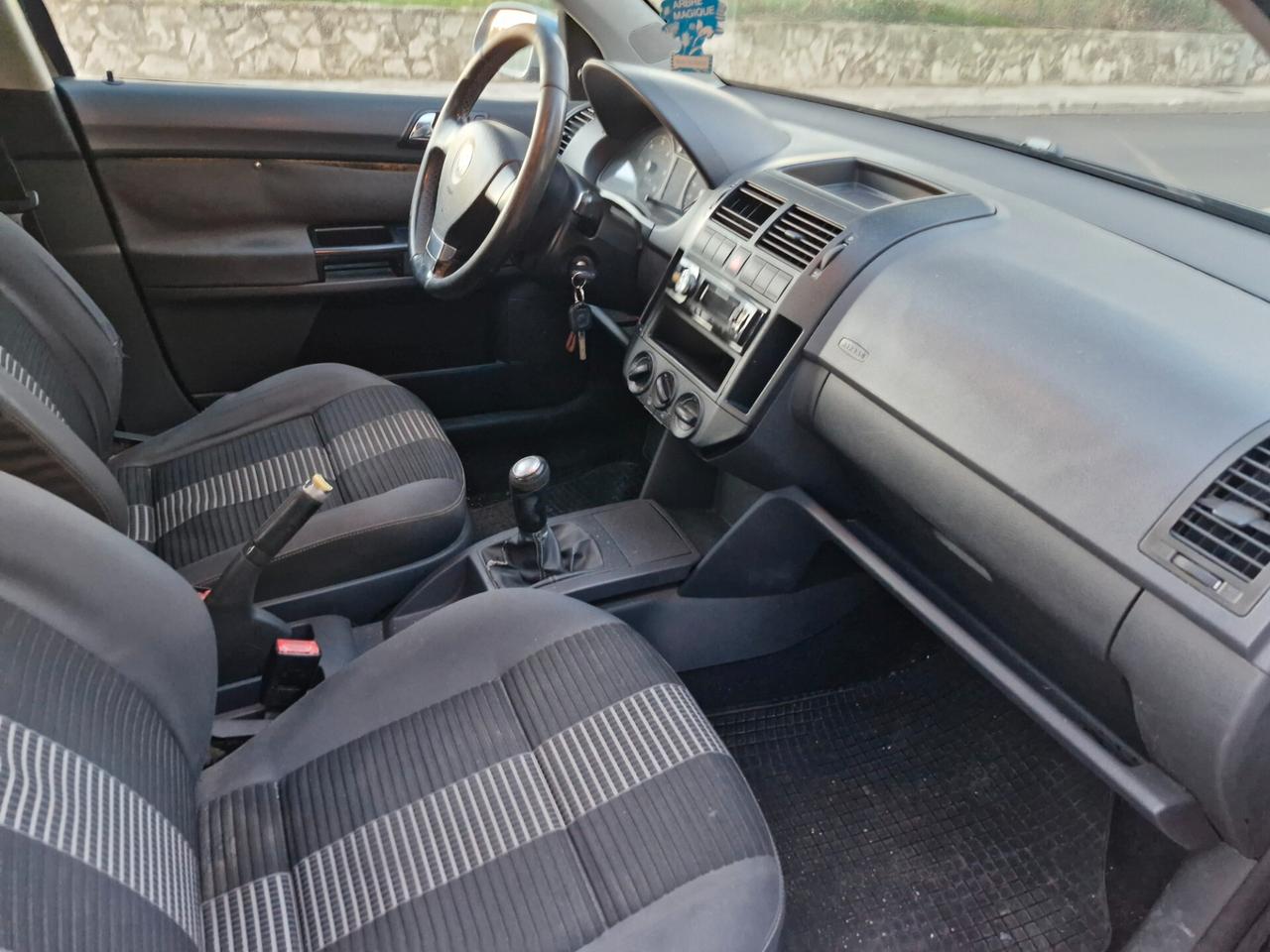Volkswagen Polo 1.4/69CV TDI DPF 5p. United